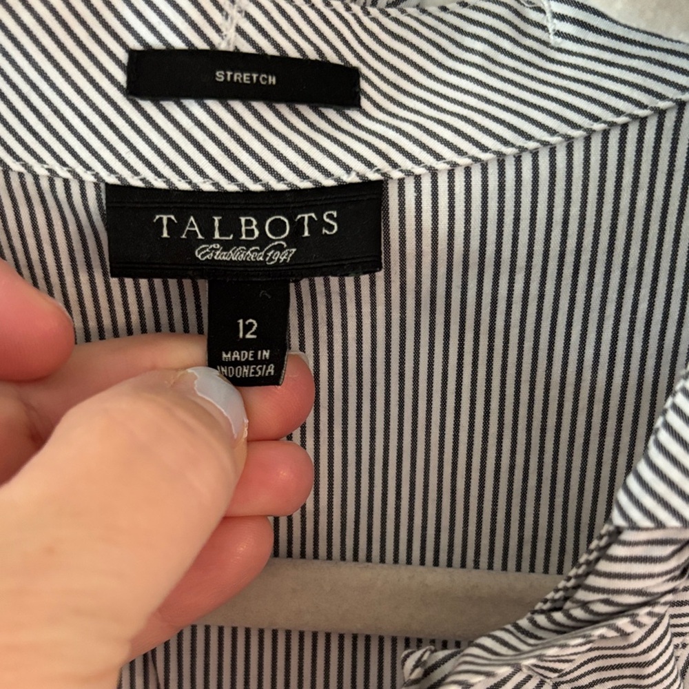 Striped Ruffle Blouse - Picture 2 of 4